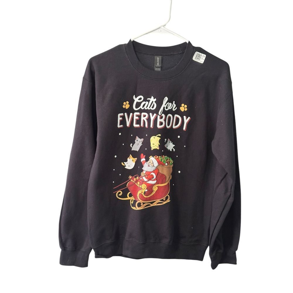 Cats for Everybody Christmas Santa Sleigh Graphic Holiday Sweatshirt Black‎